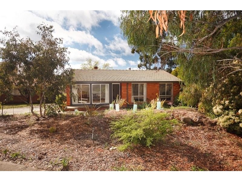 32 Elizabeth Crescent, Macquarie ACT 2614