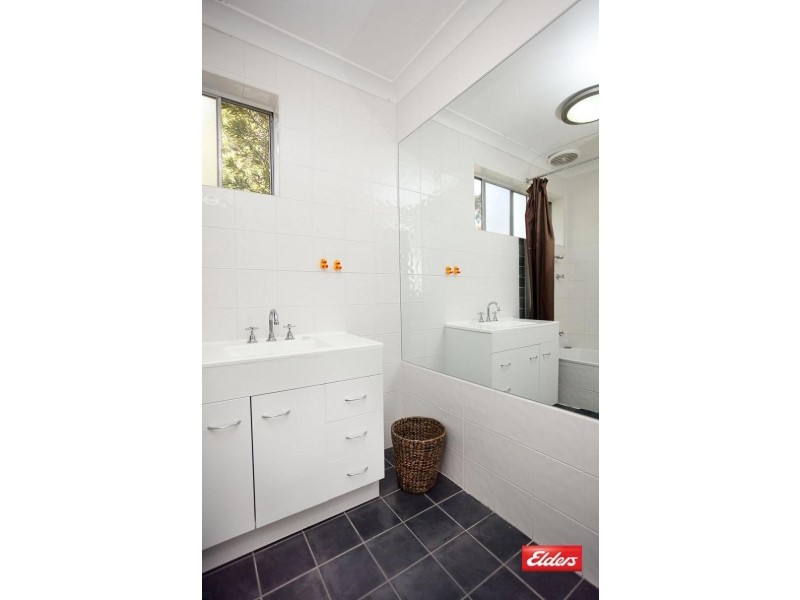 32 Elizabeth Crescent, Macquarie ACT 2614