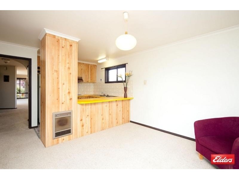 Unit 5 , 32 Teague Street, Cook ACT 2614