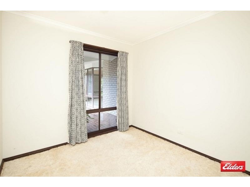 Unit 5 , 32 Teague Street, Cook ACT 2614