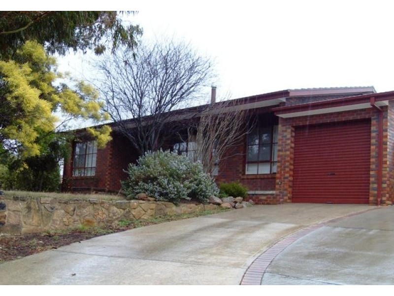 12 Shellshear Place, Florey ACT 2615