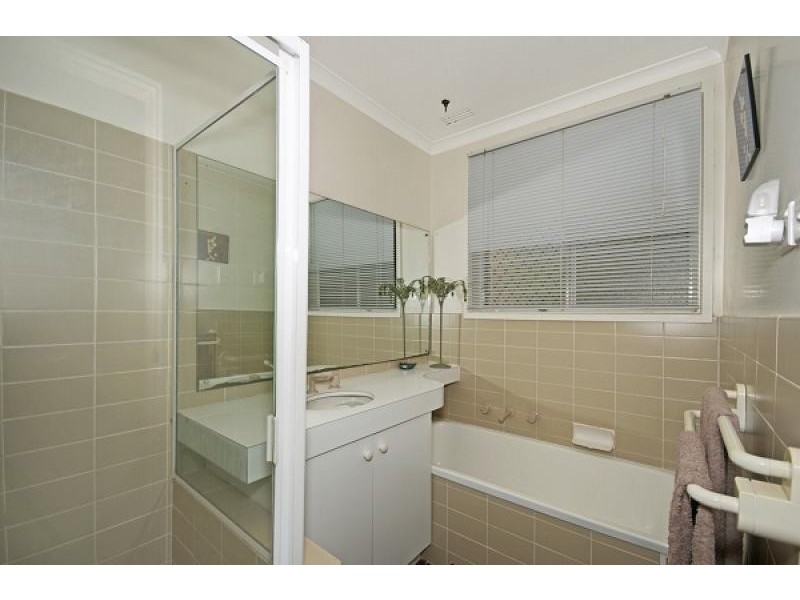 32 BINDAGA PLACE, Aranda ACT 2614