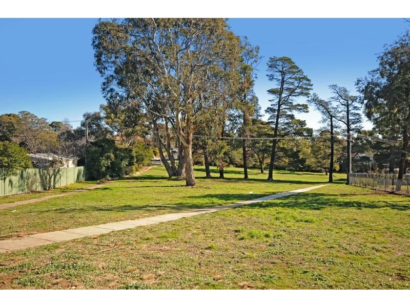 23 Kinleyside Crescent, Weetangera ACT 2614