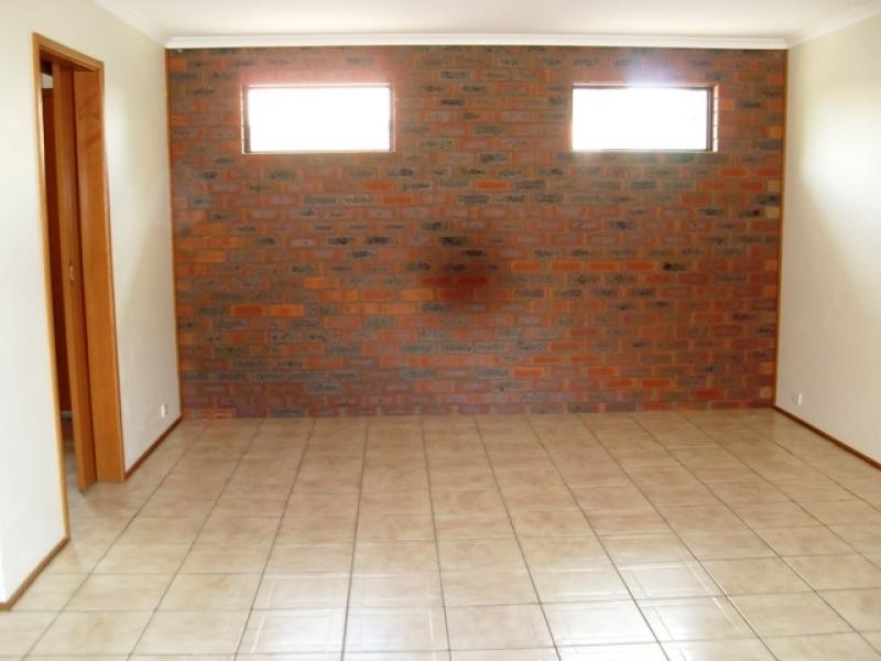 8 Monson Place, Mckellar ACT 2617