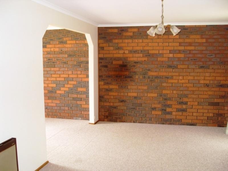 8 Monson Place, Mckellar ACT 2617