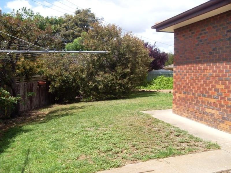 8 Monson Place, Mckellar ACT 2617