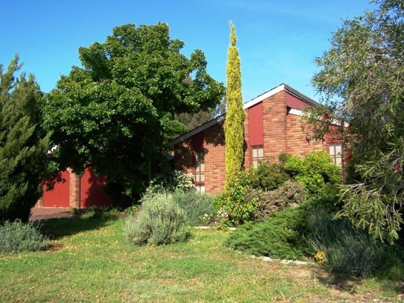 49 Ennor Crescent, Florey ACT 2615