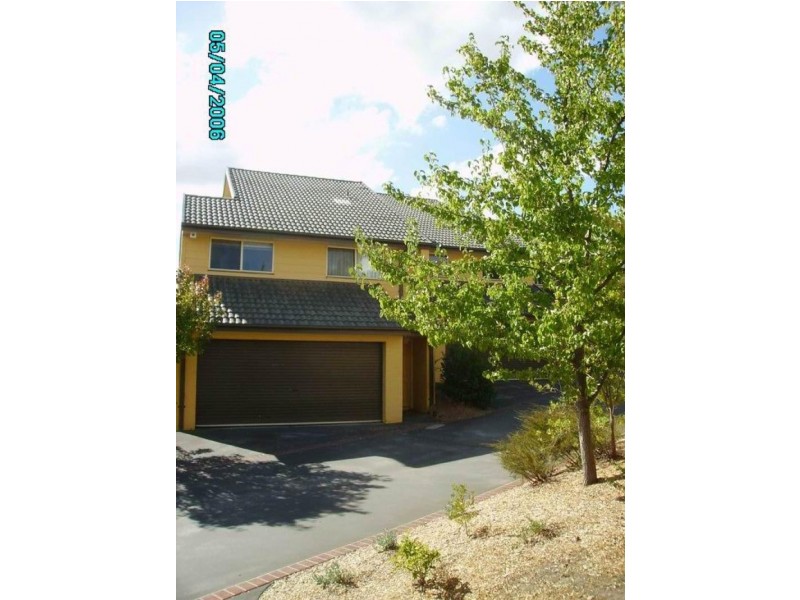 1/4 Tauss Place, Bruce ACT 2617