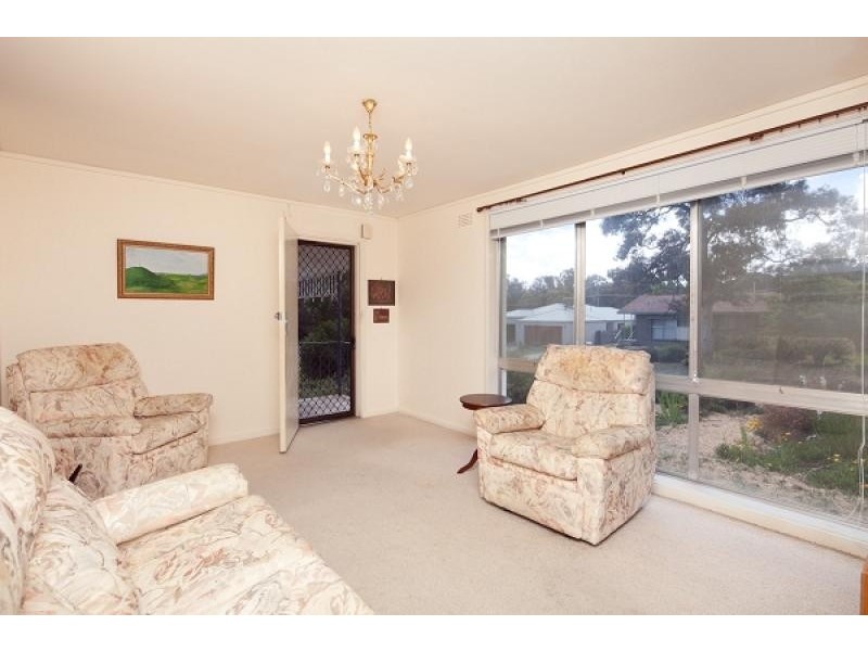 36 Cambridge Street, Cook ACT 2614