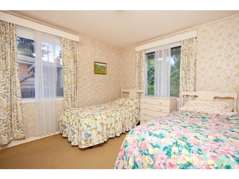 36 Cambridge Street, Cook ACT 2614