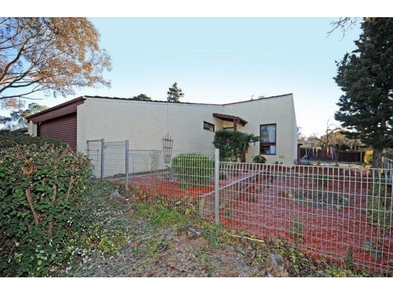 21 Geeves Court, Charnwood ACT 2615