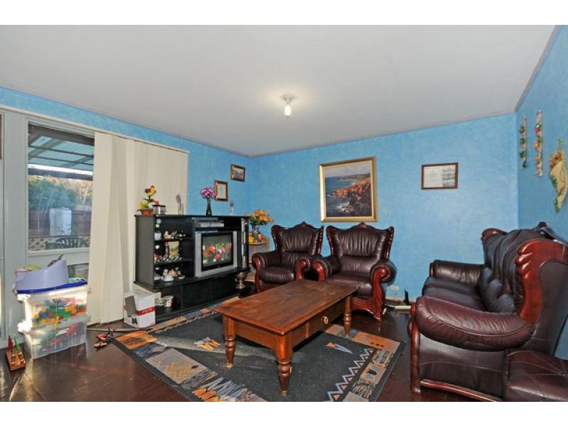 21 Geeves Court, Charnwood ACT 2615
