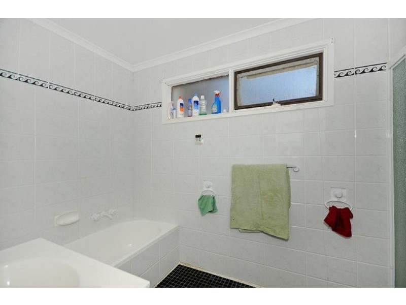 21 Geeves Court, Charnwood ACT 2615