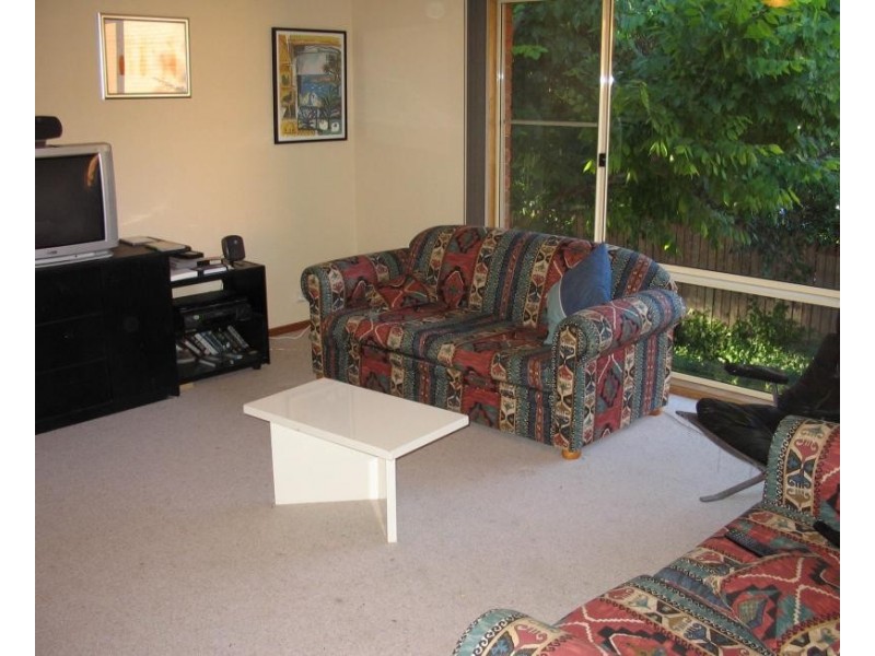 20 Bathurst Place, Macquarie ACT 2614