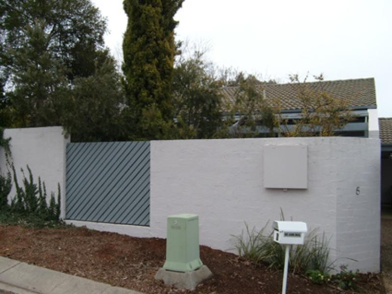 5 Fenwick Place, Belconnen ACT 2617