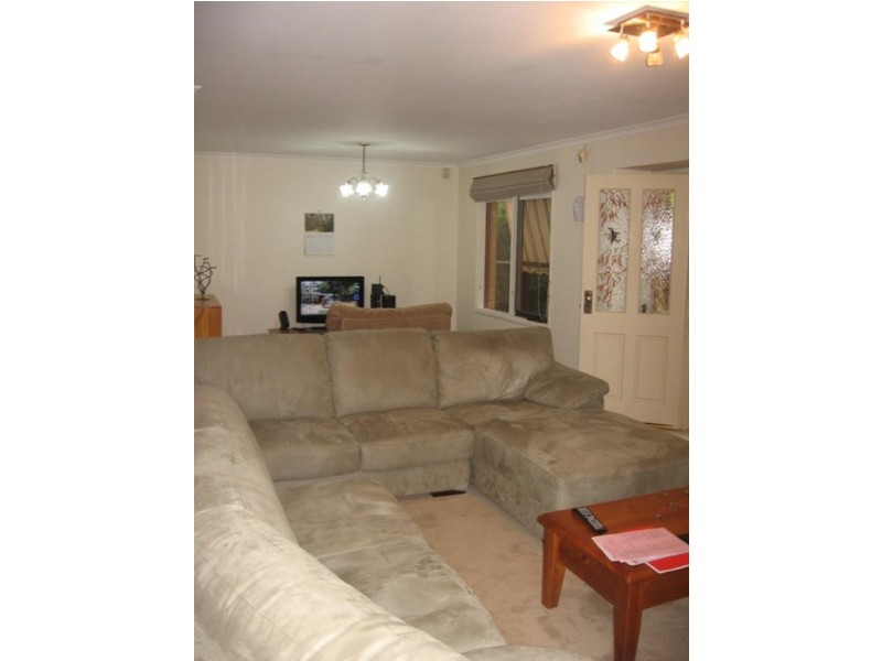 51 Wrenfordsley Place, Latham ACT 2615