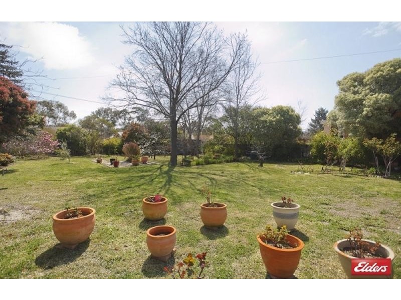 3 Smith Street, Weetangera ACT 2614