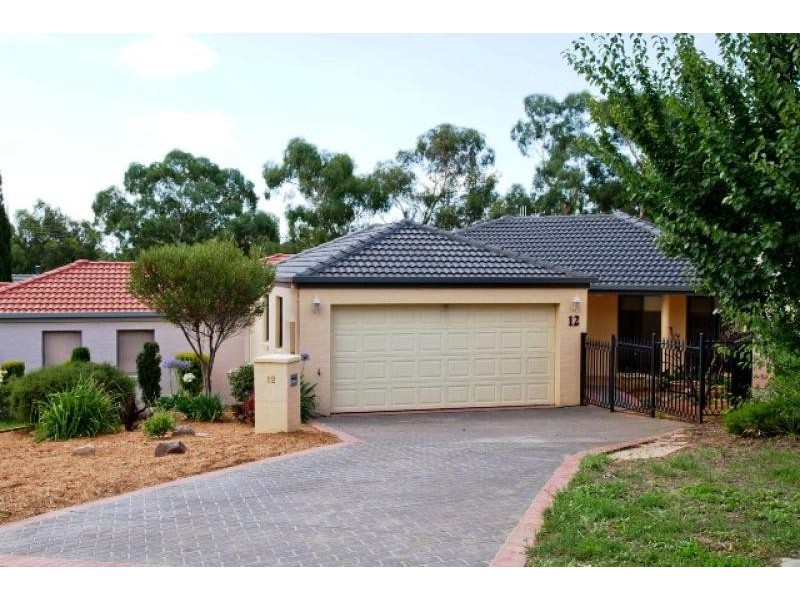 12 Lange Place, Bruce ACT 2617
