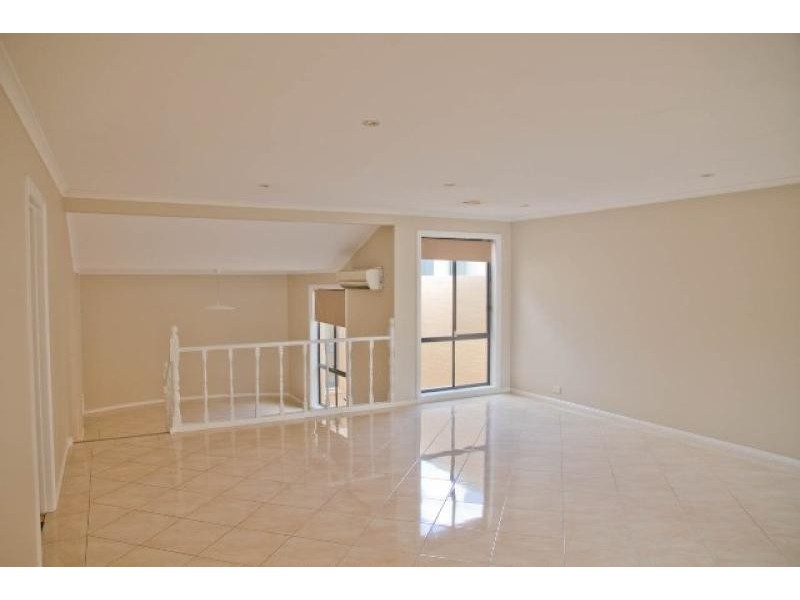 12 Lange Place, Bruce ACT 2617