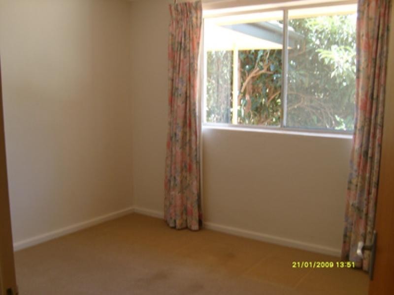 34 Wangara Street, Aranda ACT 2614