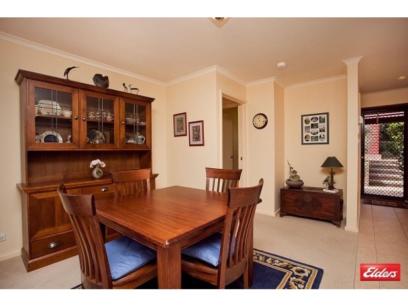 5 Dugdale Street, Cook ACT 2614