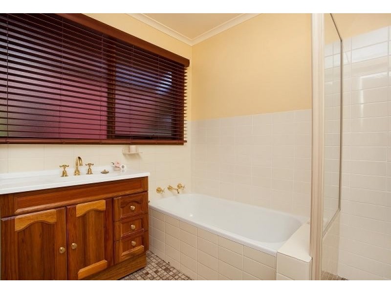 5 Dugdale Street, Cook ACT 2614