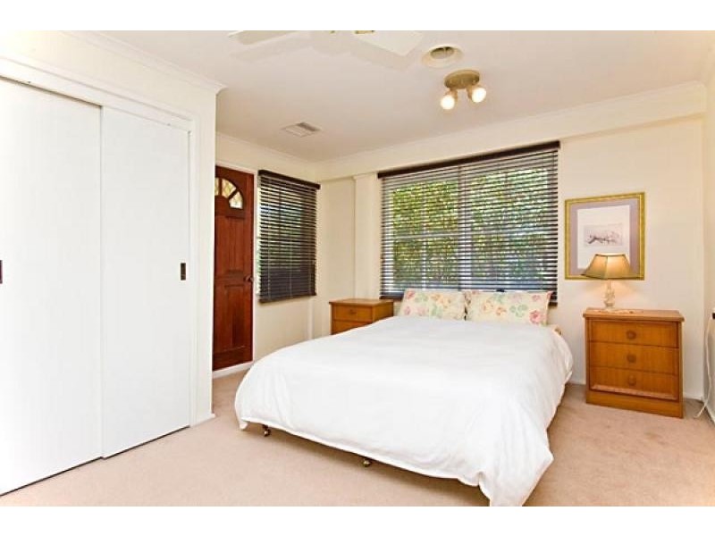 2 Waterman Place, Fraser ACT 2615