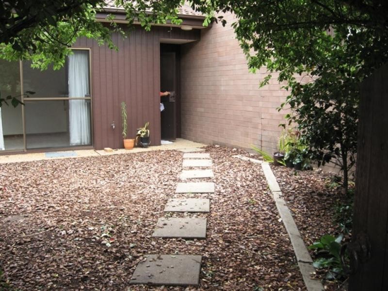 16/1 Evergood Close, Weston ACT 2611