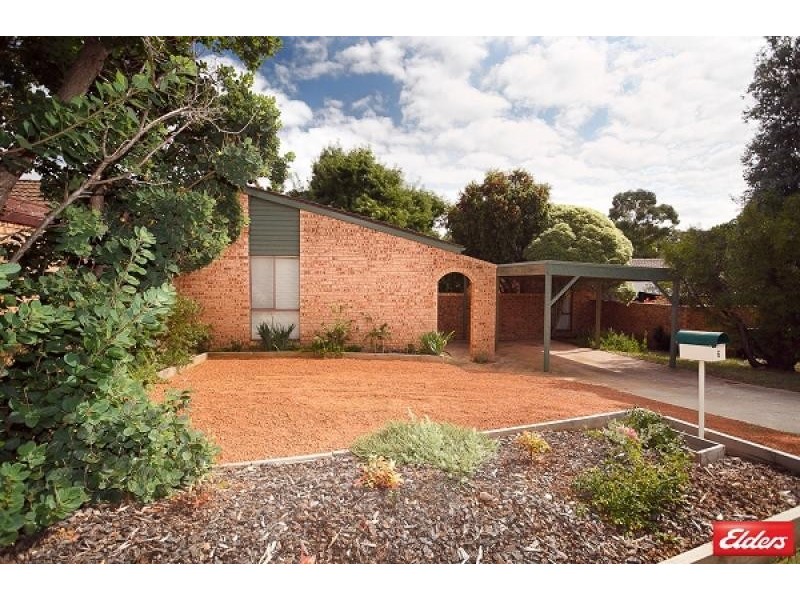 6 Macfarlan Place Latham, Latham ACT 2615