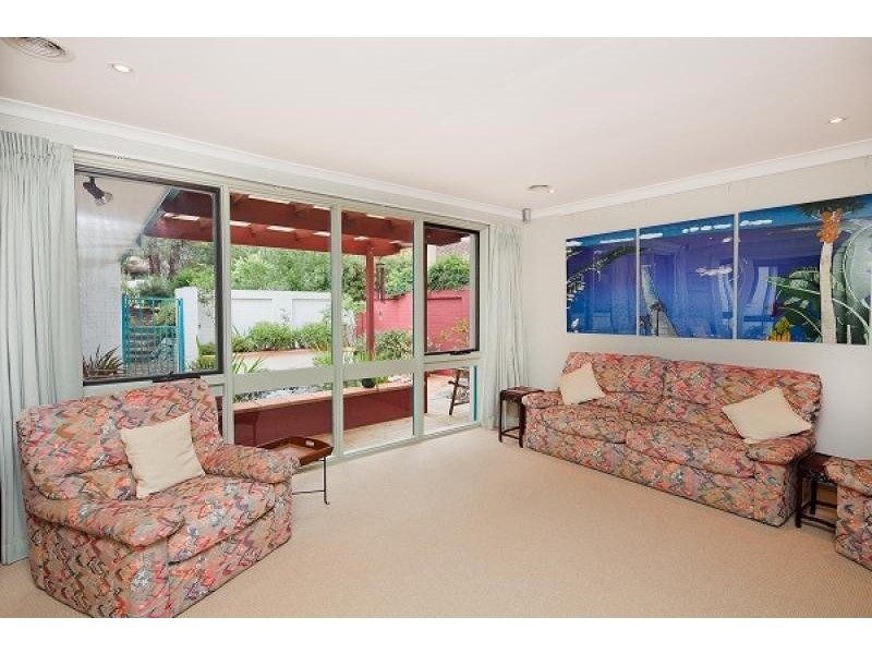 9 Mayo Street, Weetangera ACT 2614