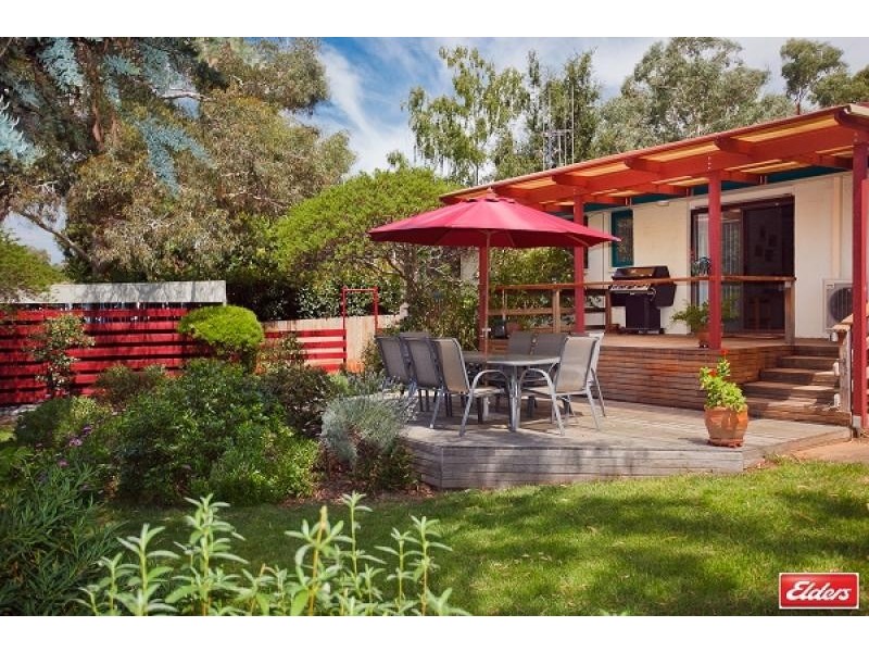 9 Mayo Street, Weetangera ACT 2614