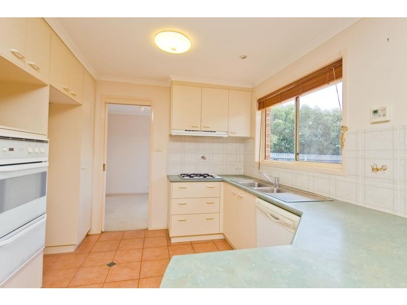 14 Dacomb Court, Dunlop ACT 2615