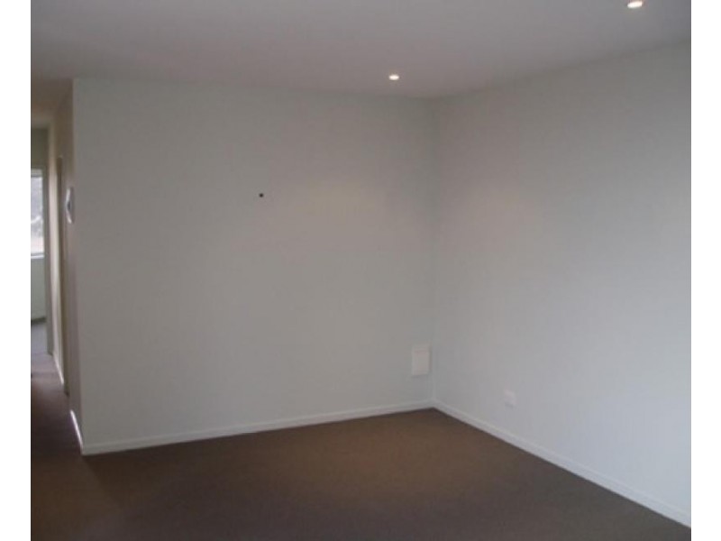 90 Hinder Street, Gungahlin ACT 2912