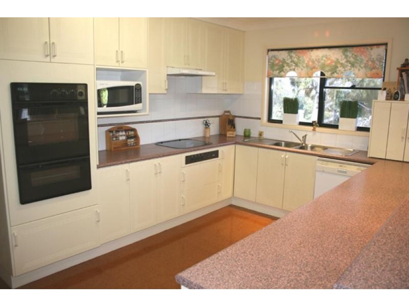 5 Ives Court, Melba ACT 2615