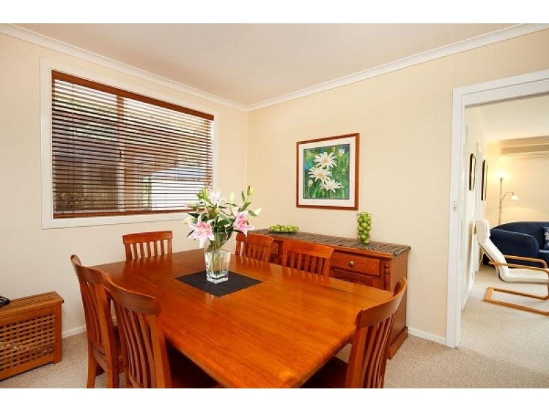 5 Mackellar Crescent, Cook ACT 2614