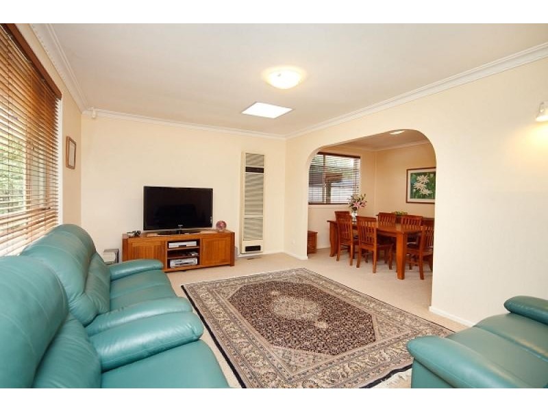 5 Mackellar Crescent, Cook ACT 2614