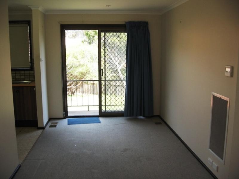 194 Dexter Street, Cook ACT 2614