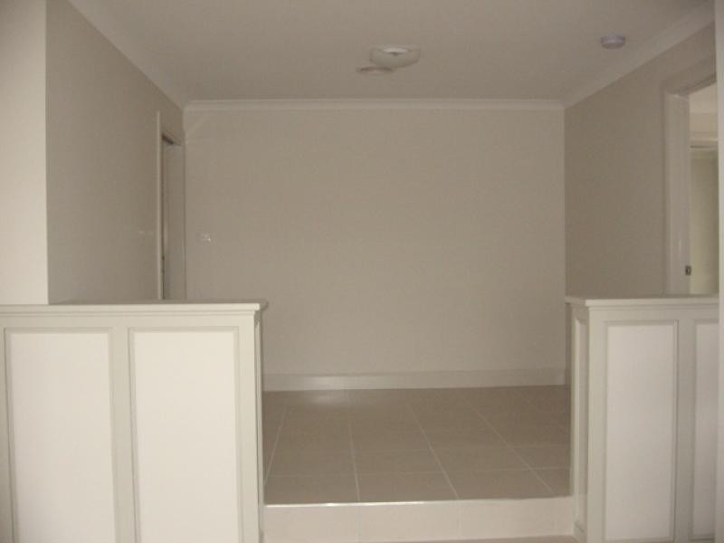 24 Greenman Street, Macgregor ACT 2615