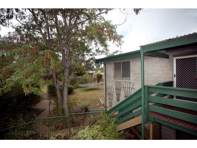 15 Mathieson Crescent, Weetangera ACT 2614