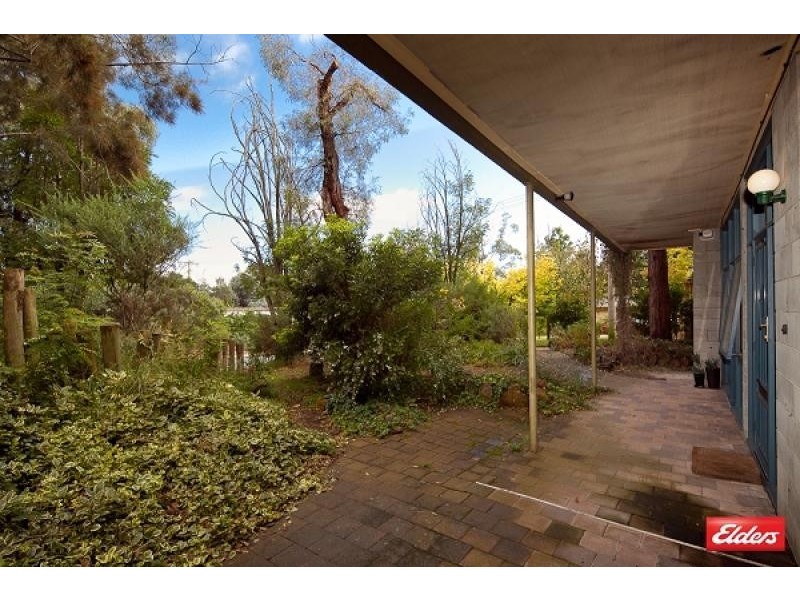 15 Mathieson Crescent, Weetangera ACT 2614