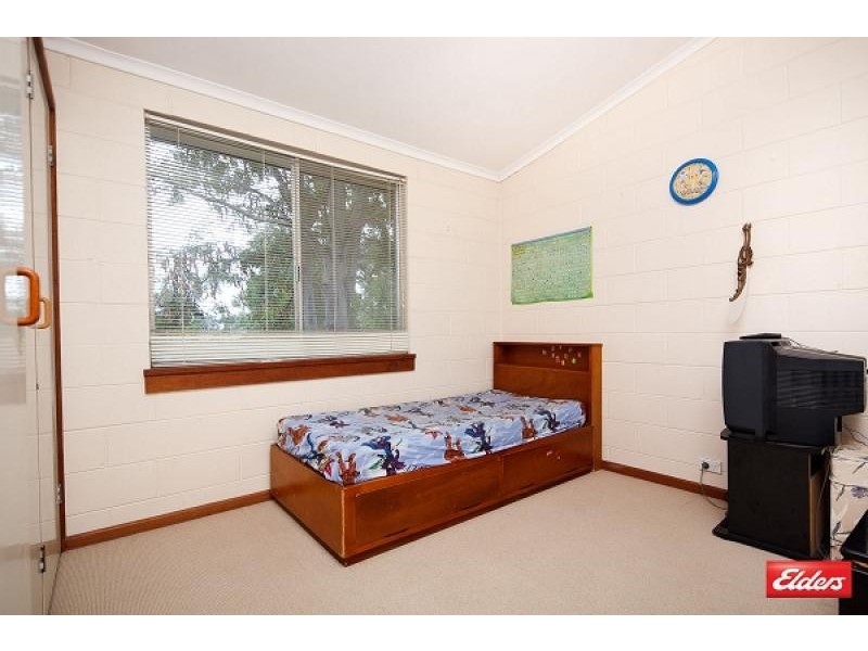 15 Mathieson Crescent, Weetangera ACT 2614
