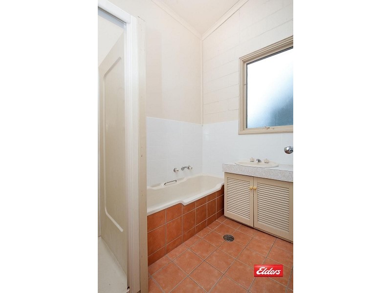 15 Mathieson Crescent, Weetangera ACT 2614
