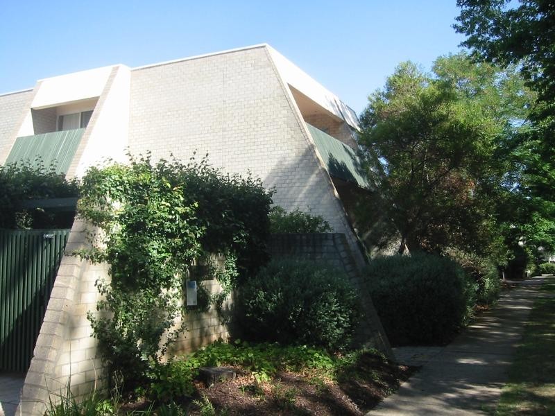Apartment 3/8 Howitt Street, Kingston ACT 2604