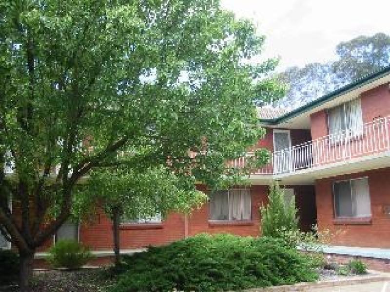 13/47 ‘Hampton Court’ Hampton Crt13/47 ‘ Hampton Court’ Hampton Crt, Yarralumla ACT 2600