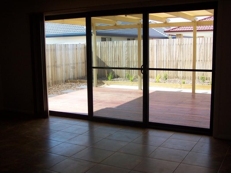 13 Judith Wright Street, Franklin ACT 2913