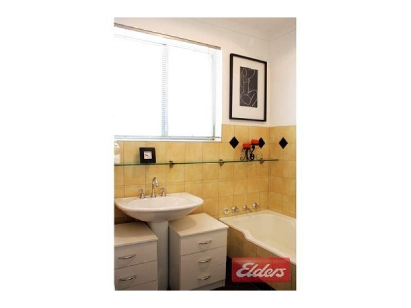 166 Uriarra Road, Queanbeyan NSW 2620