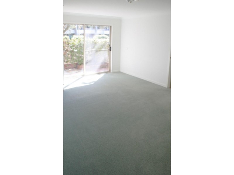 2 88 Giles Street, Kingston ACT 2604