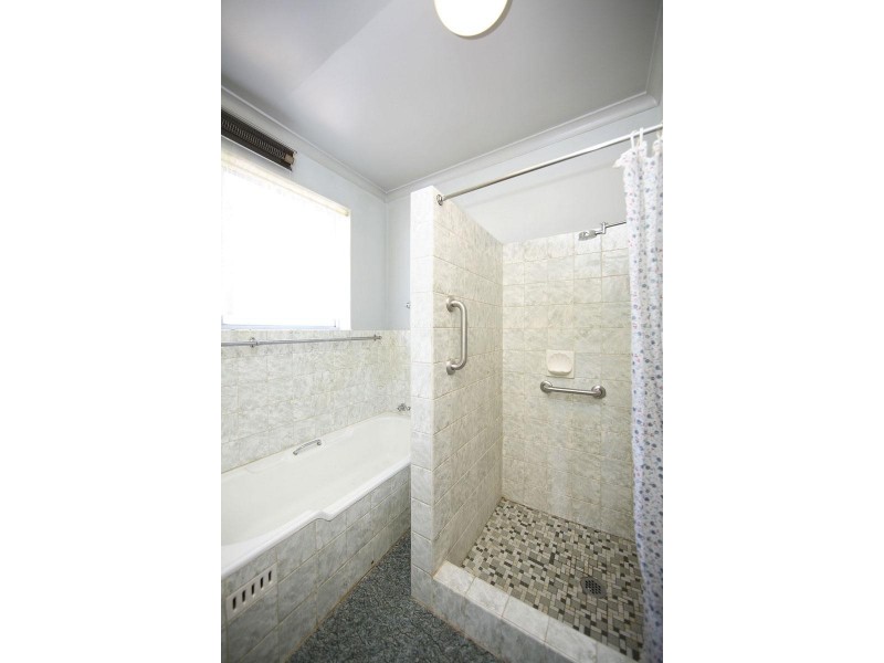 40 Olympus Way, Lyons ACT 2606