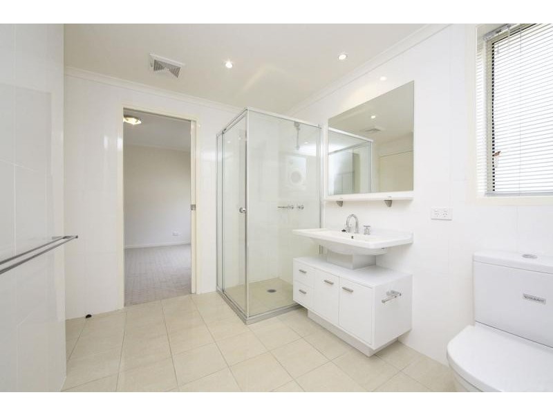 Unit 18/65 Batman Street, Braddon ACT 2612