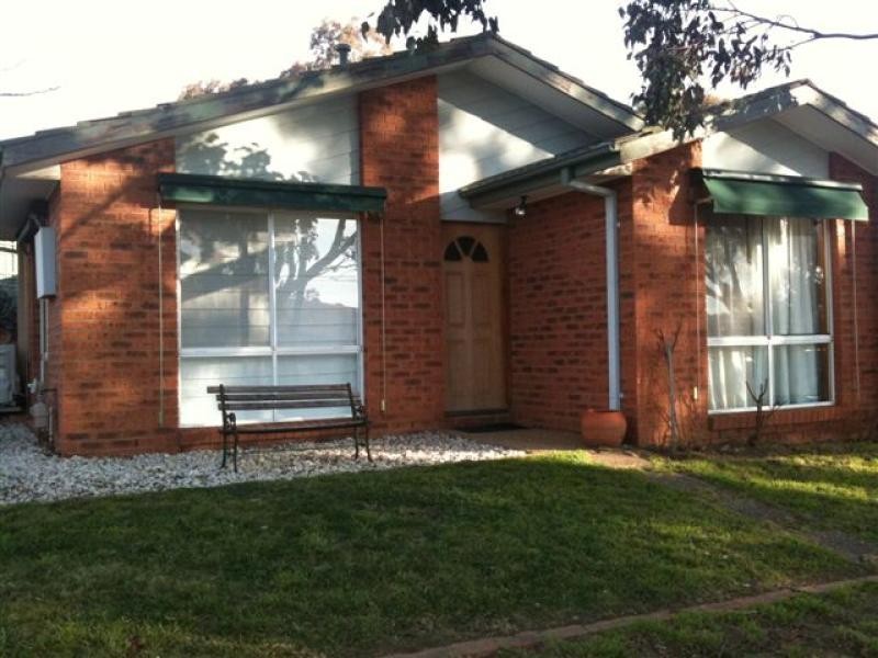 9 Berra Close, Ngunnawal ACT 2913